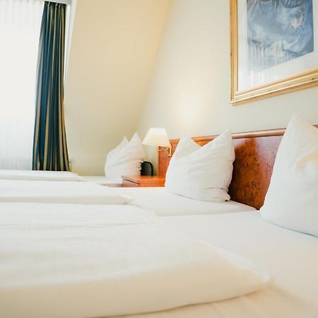 Altstadt Hotel St. Georg Дюссельдорф Екстер'єр фото